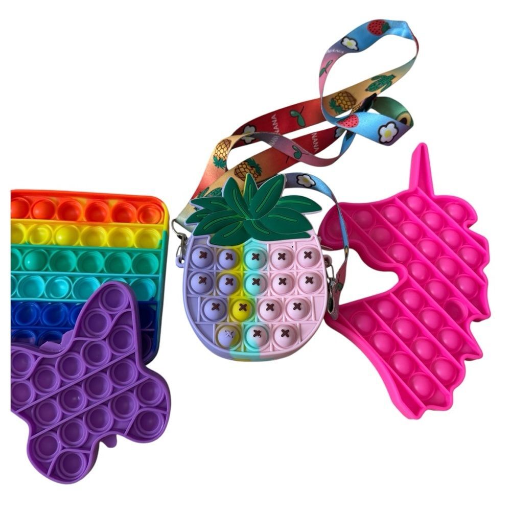 Small Pop It Handbag and 3 Pop It’s Unicorn Butterfly and Rainbow Square